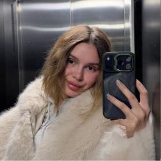 Tina — stylistka w Bober Beauty